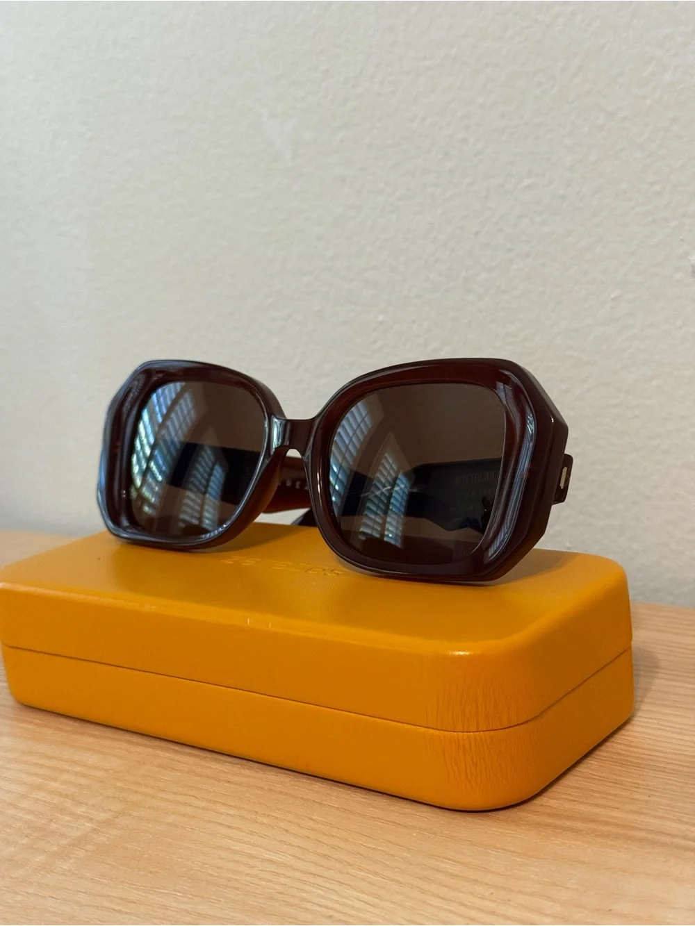 Zerezes Women's Oversized Square Sunglasses - Brown